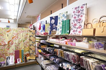 サンロード青森店のご紹介